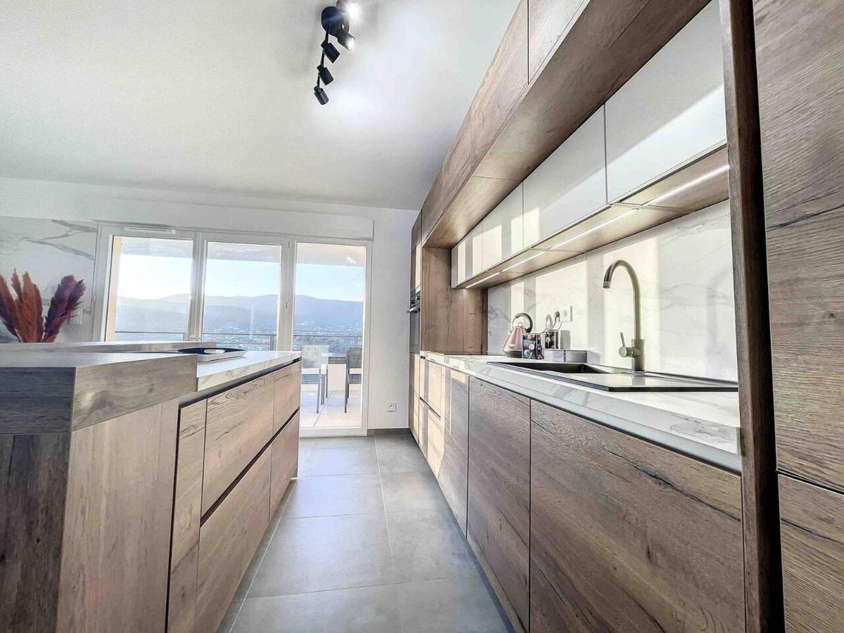 Appartement Central Avec Tres Jolie Vue Ajaccio  Buitenkant foto
