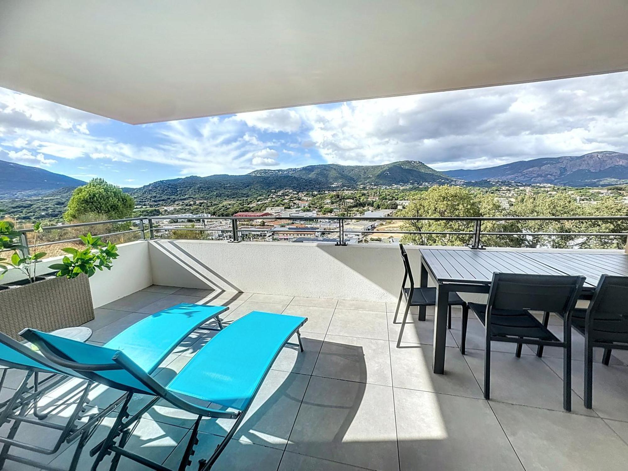Appartement Central Avec Tres Jolie Vue Ajaccio  Buitenkant foto
